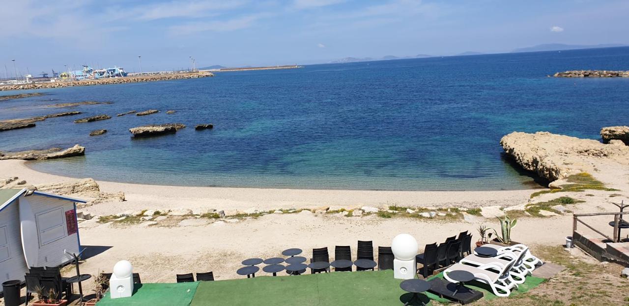 Suite Guesthouse A Pochi Passi Dal Mare Sassari Exteriör bild
