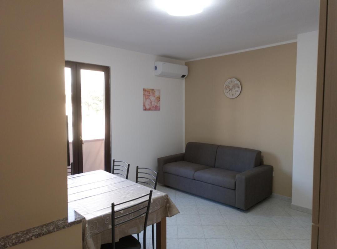 Suite Guesthouse A Pochi Passi Dal Mare Sassari Exteriör bild